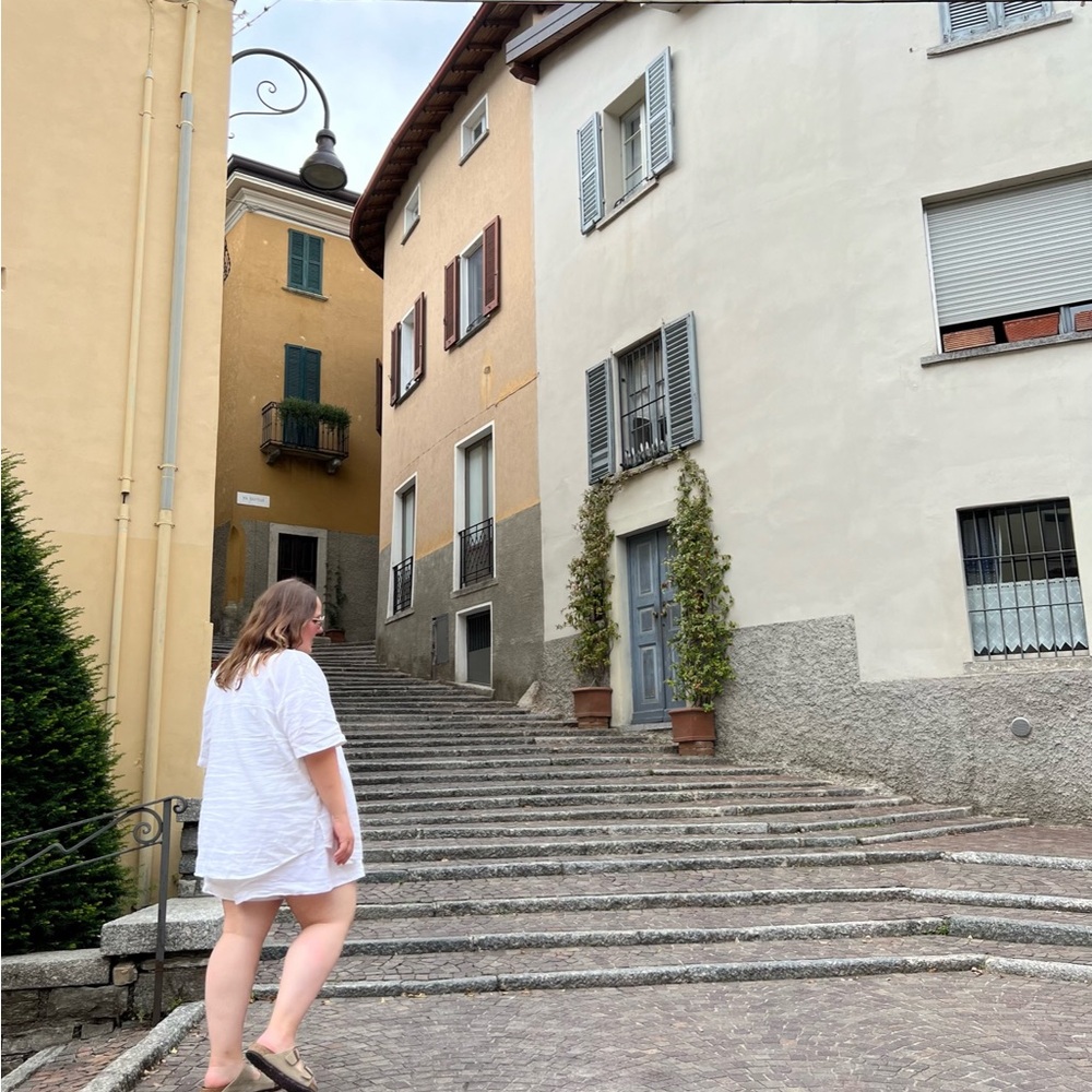 Abercrombie Linen Short Set in white